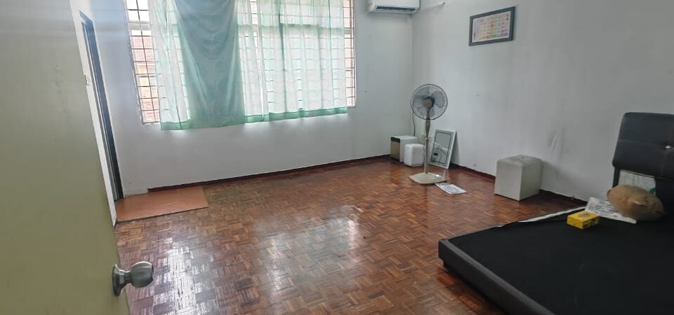 Bandar Mahkota Cheras Double Storey House