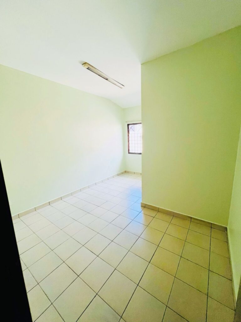 Fully Renovated 2-Storey House (20×65) @ Taman Pinggiran Saujana, Kajang. Asking price: RM 570K (nego)