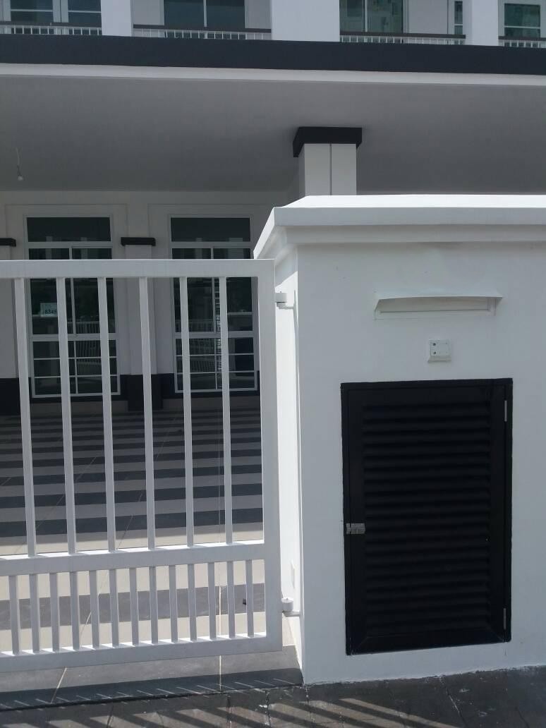 BELOW MARKET PRICE 2-STOREY HOUSE (22×75) ECO MAJESTIC. ASKING PRICE: RM 750K
