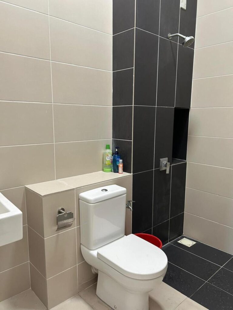 Well maintained, original 2-storey house (20×70) at Merrydale Eco Majestic for sale. Asking price: RM 650K (negotiable)