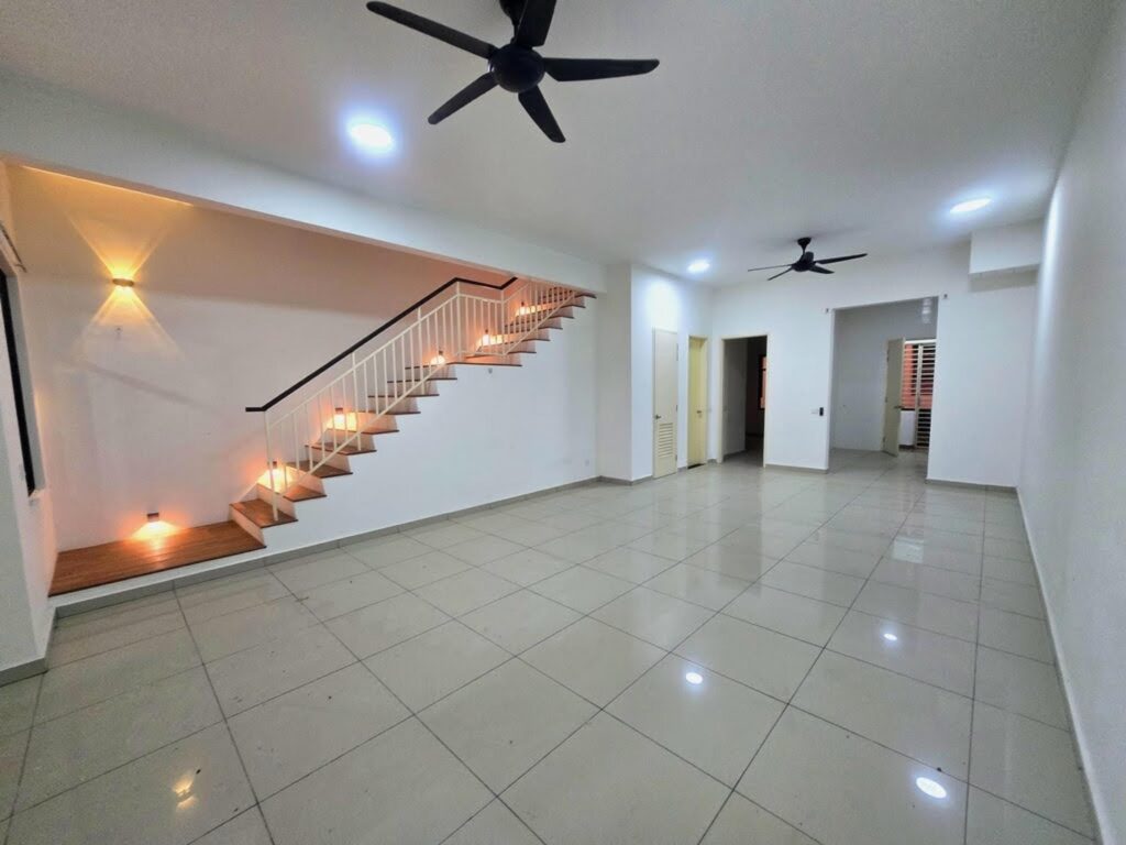Value to buy 2-storey terrace house (20×70) in Eco Majestic, Cradleton. Asking price: RM 530K