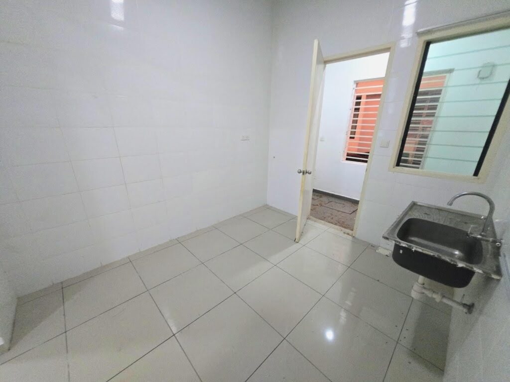Value to buy 2-storey terrace house (20×70) in Eco Majestic, Cradleton. Asking price: RM 530K