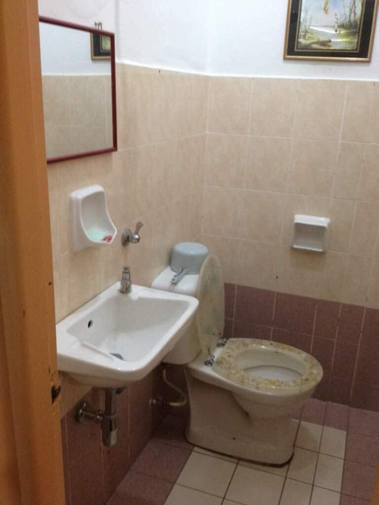 Fully renovated 2 storey terrace house (20×70) in Taman Prima Saujana, Kajang for sale. Asking price: RM 870,000