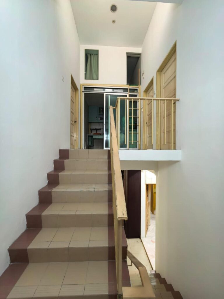 Super linked property (24×70) with well-maintained condition in Bandar Damai Perdana Cheras. Asking price: RM 1,200,000 (negotiable).