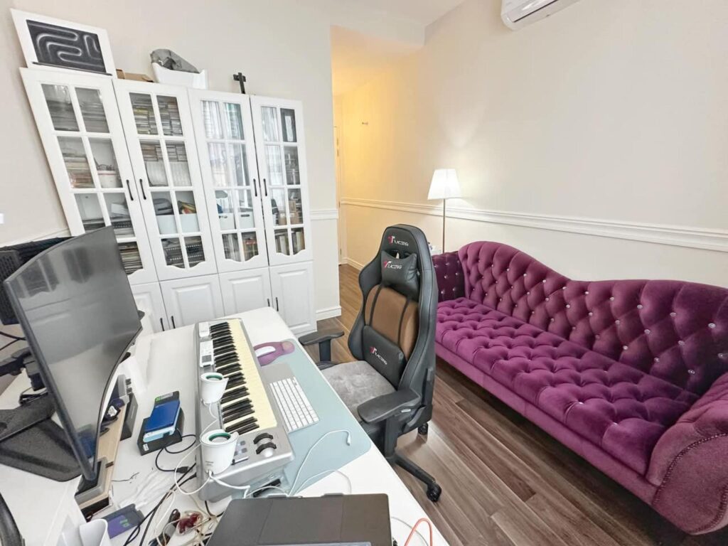 Move in condition 2 storey terrace unit (22×70) at Eco Forest. Asking price: RM 860,000 (negotiable)