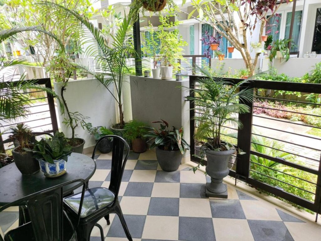 Fully furnished 3-storey terrace house (22×75) for sale in Jalan Semenyih Bandar Rinching. Asking price: RM 840,000