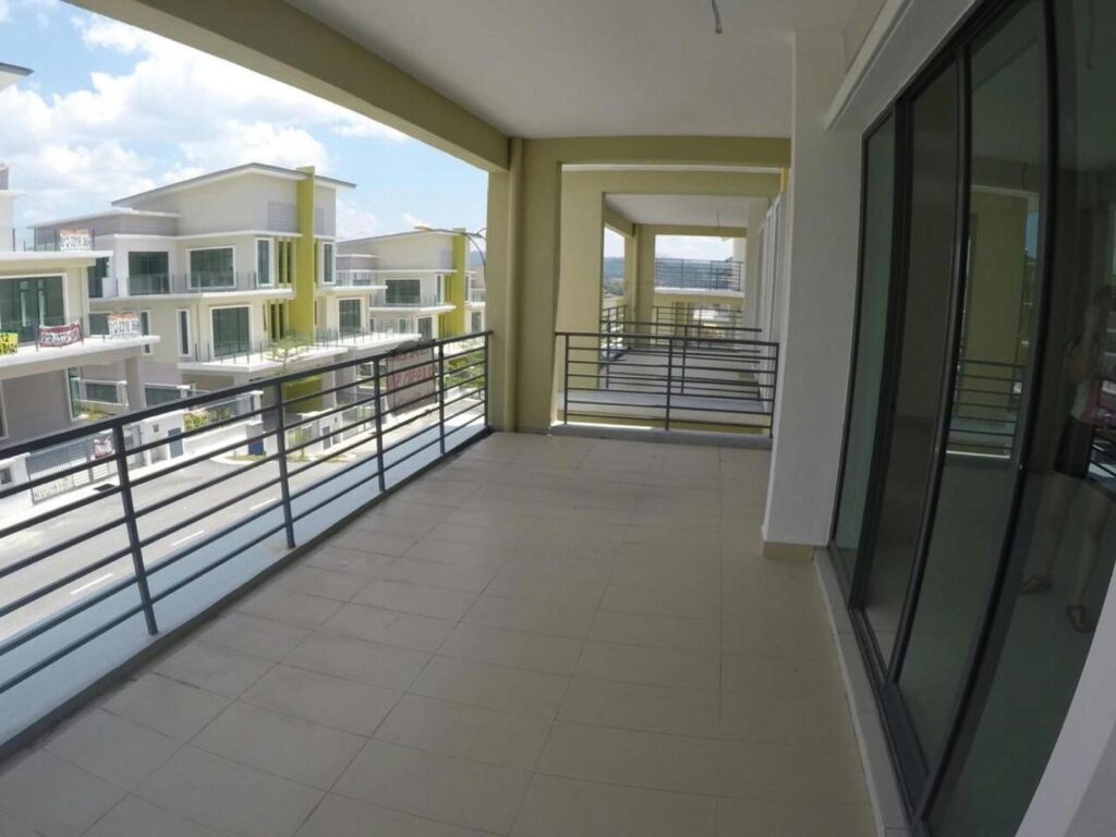 Brand new semi-D (38×75) at Bandar Mahkota Cheras for sale. Asking price: RM 1,100,000