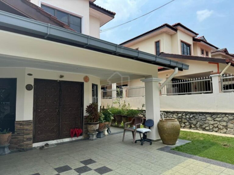 Fully renovated & furnished 2-storey semi-d (40×80) at Bandar Sunway Semenyih for sale. Asking price: RM 900,000 (nego).