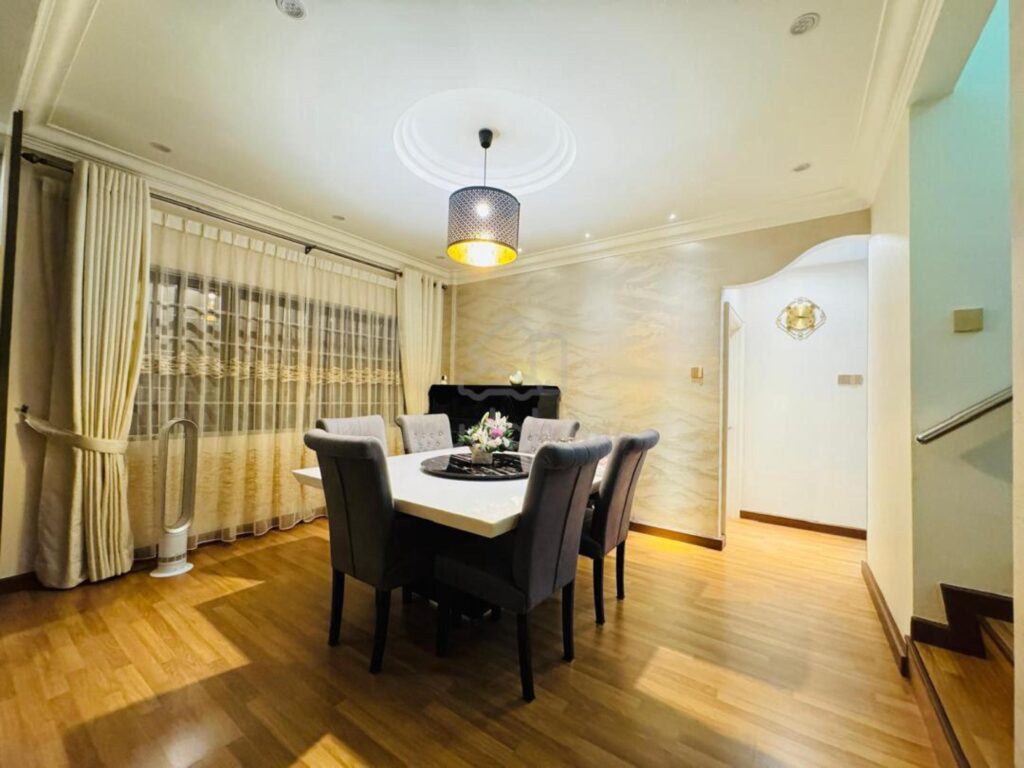 Renovated and furnished 2-storey end-lot house (2175 ft2) for sale. Asking price: RM 1.48Mil.