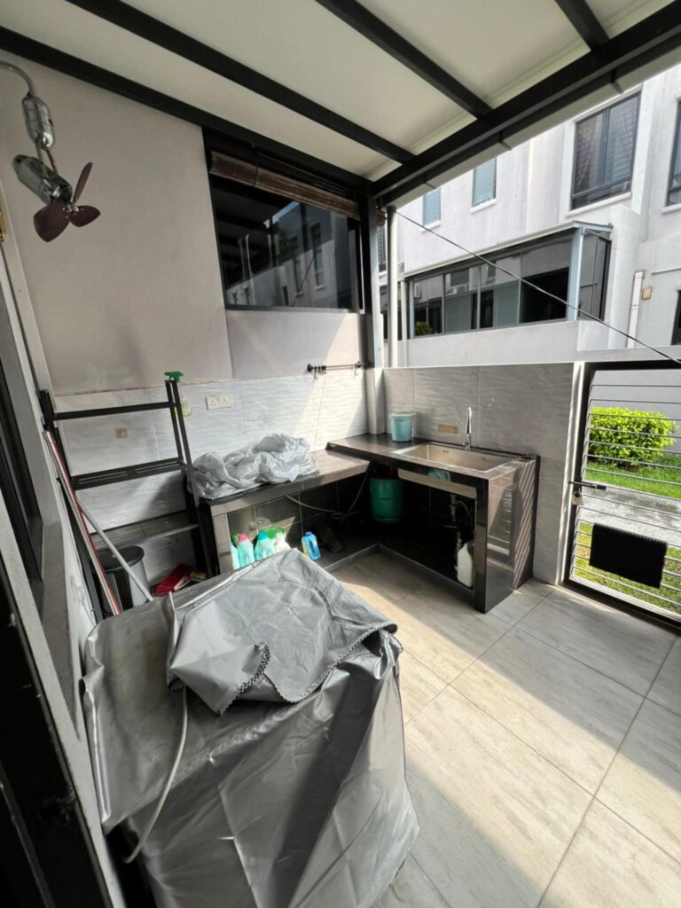 Kajang East 22′ x 80′ | 4 Bed 4 Bath | Move-In Ready | Fully Maintained | RM830K Negotiable