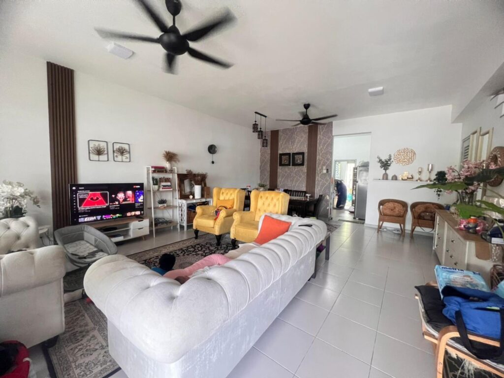 TTDI Grove Lavenna | House 22×75 | Opposite Playground | Price: RM 800K (nego)