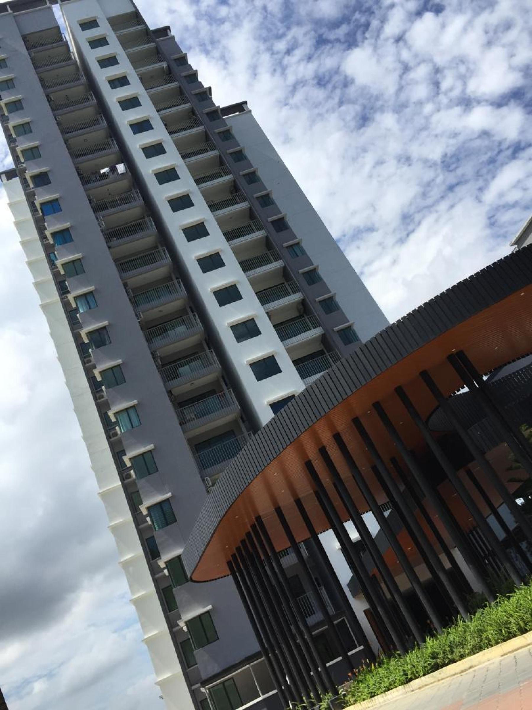 Bandar Sungai Long Sutera Pines Condominium