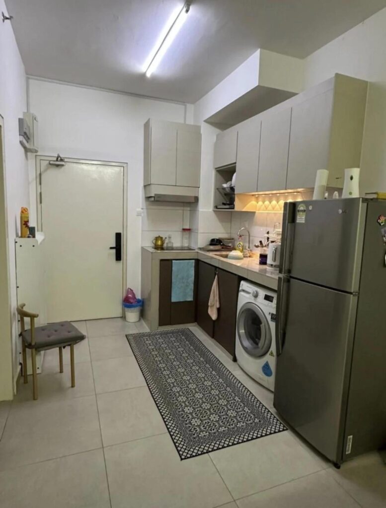 Fully furnished Canopy Hills | Kajang 2 | Price: RM 300K (nego)