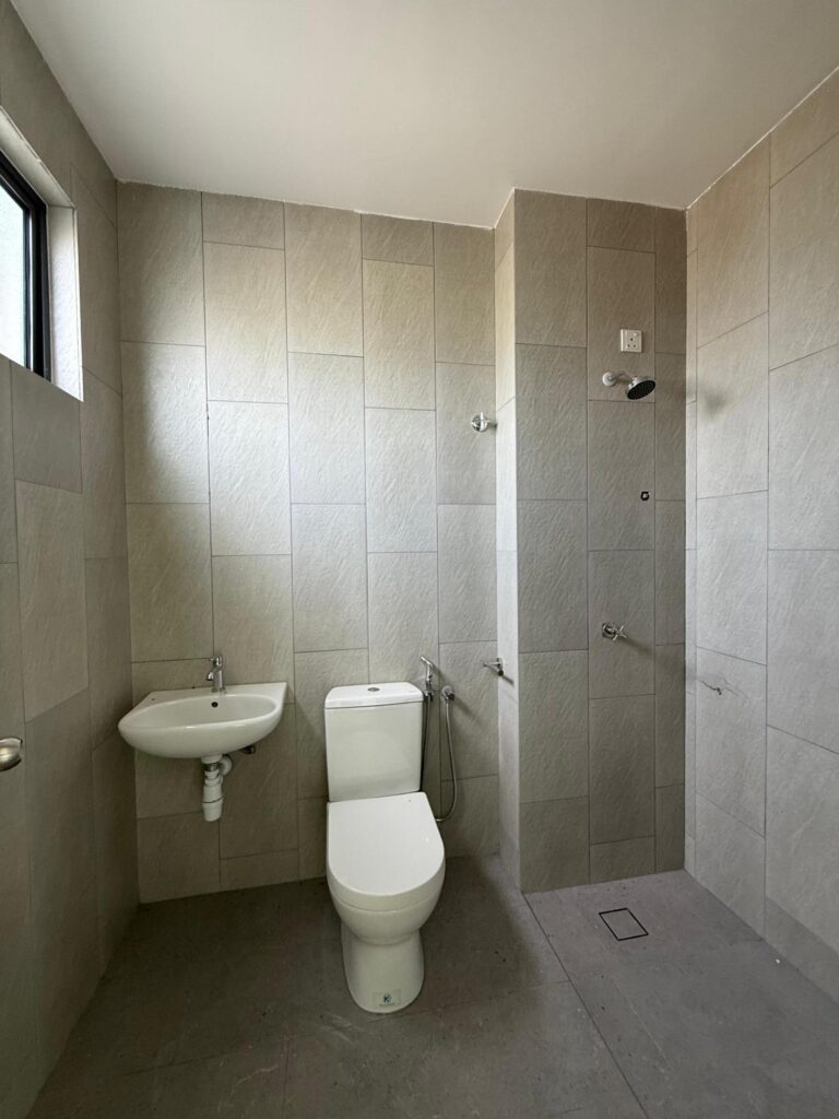 Kajang Taman Puncak Saujana Double Storey House