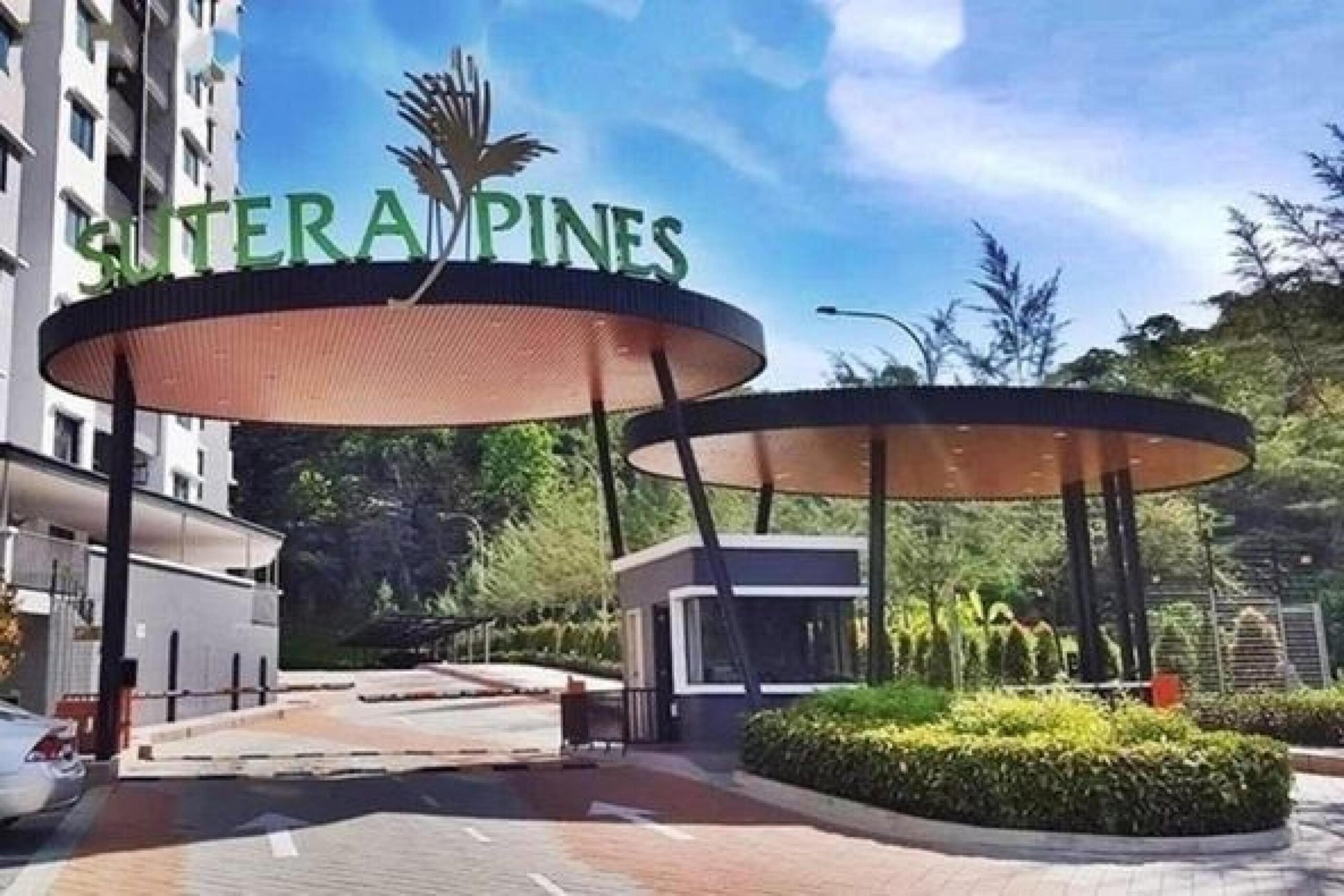Bandar Sungai Long Sutera Pines Condominium